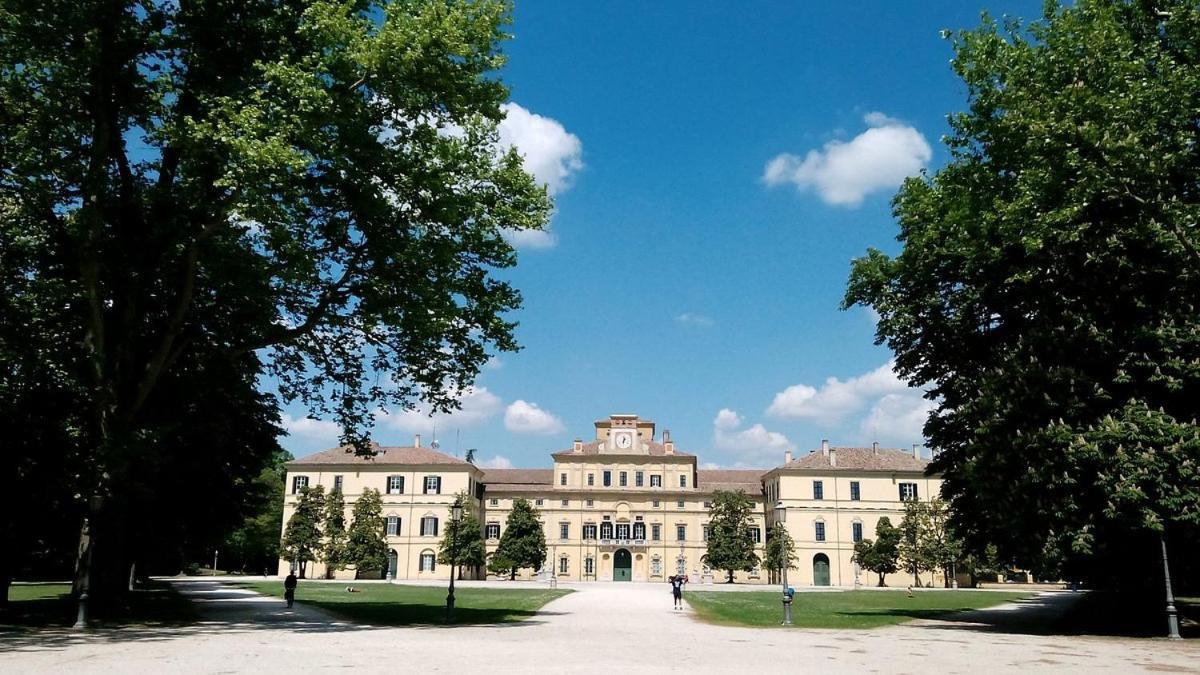 Apartamento La Casa Nel Borgo Parma Exterior foto